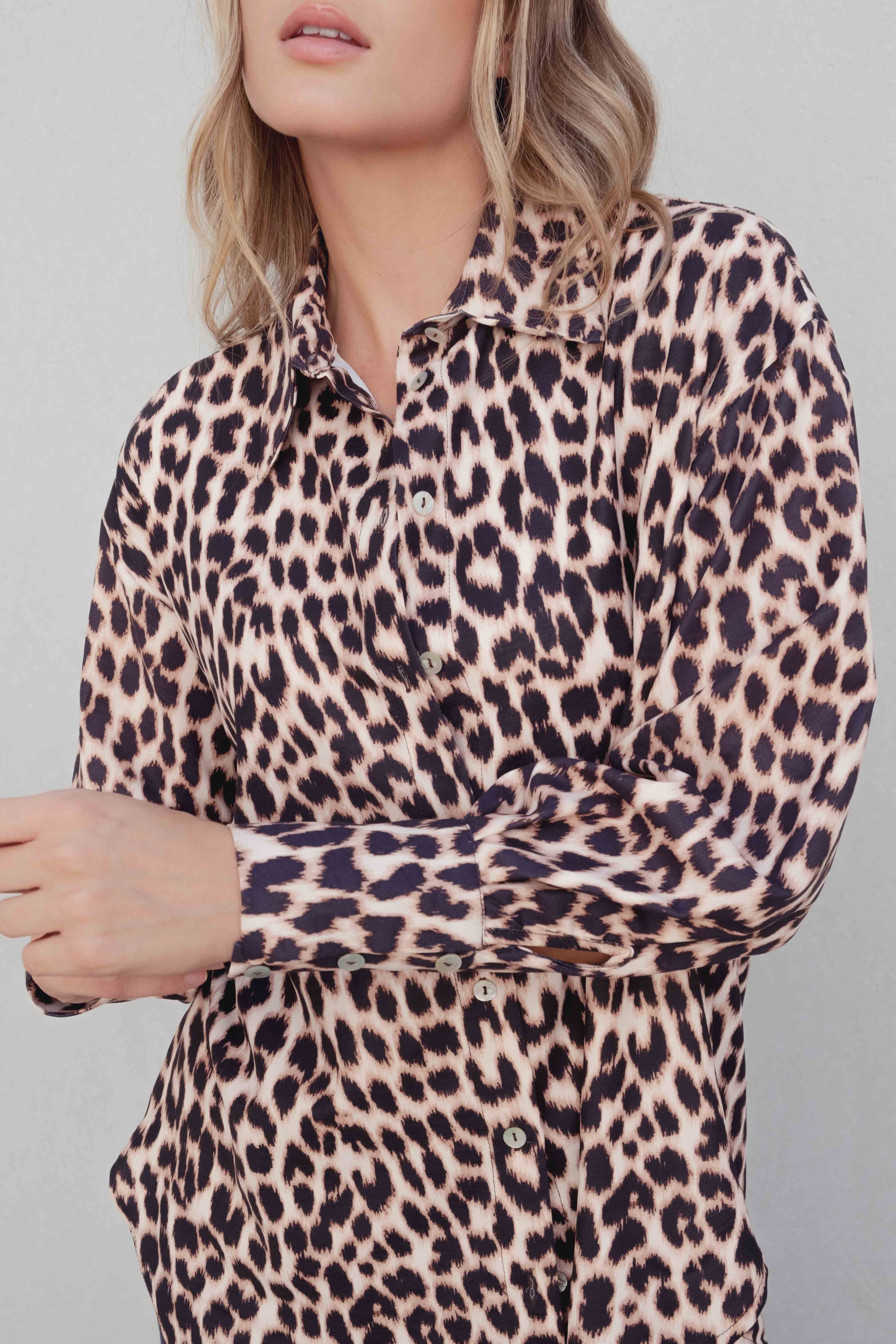 CAMISA COM ESTAMPA ANIMAL