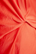 VESTIDO COM NÓ FRONTAL