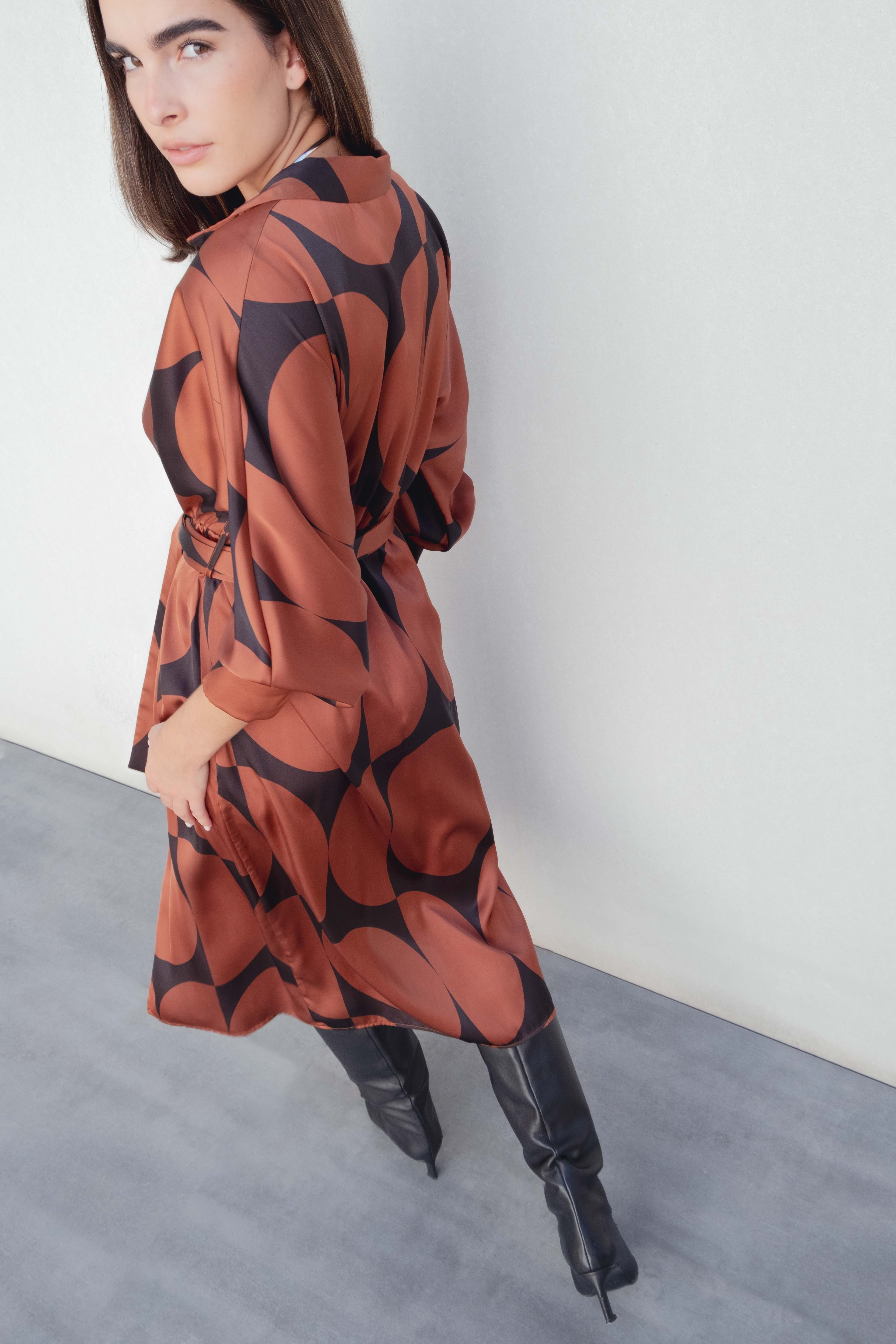 VESTIDO ESTAMPADO GEOMÉTRICO