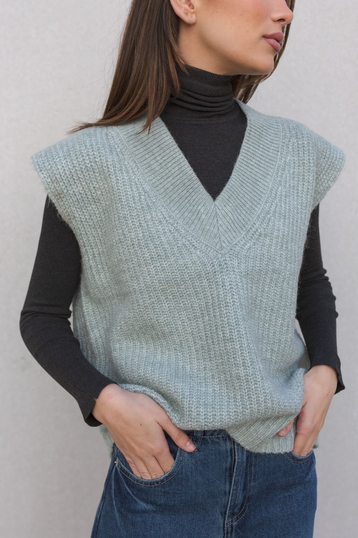 COLETE DE MALHA OVERSIZE