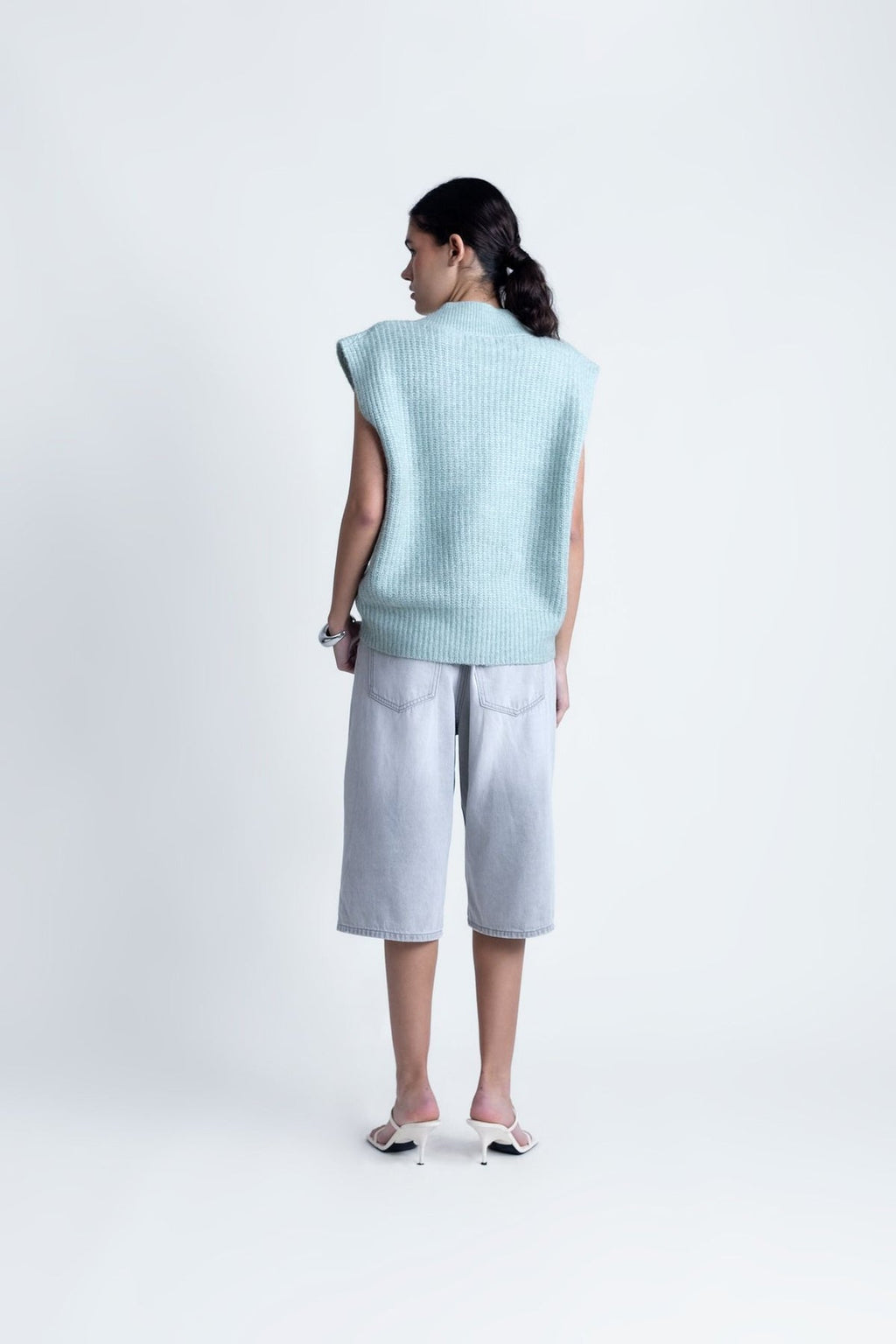 COLETE DE MALHA OVERSIZE
