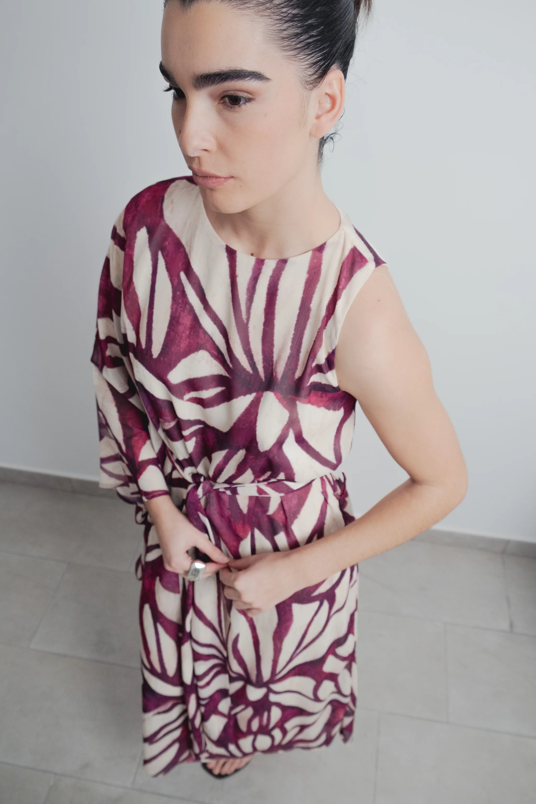VESTIDO ESTAMPADO ASSIMÉTRICO