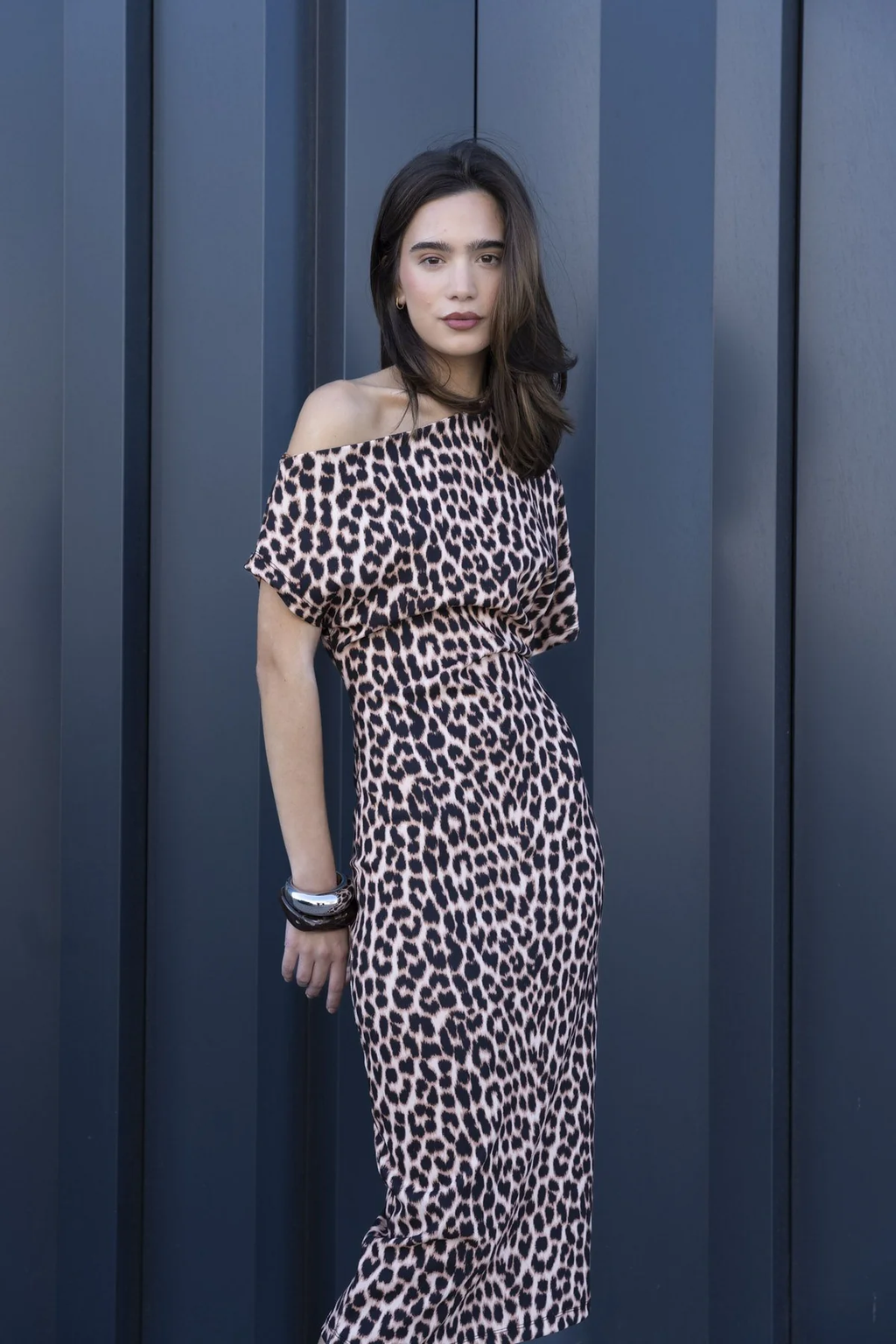 VESTIDO COM ESTAMPA ANIMAL