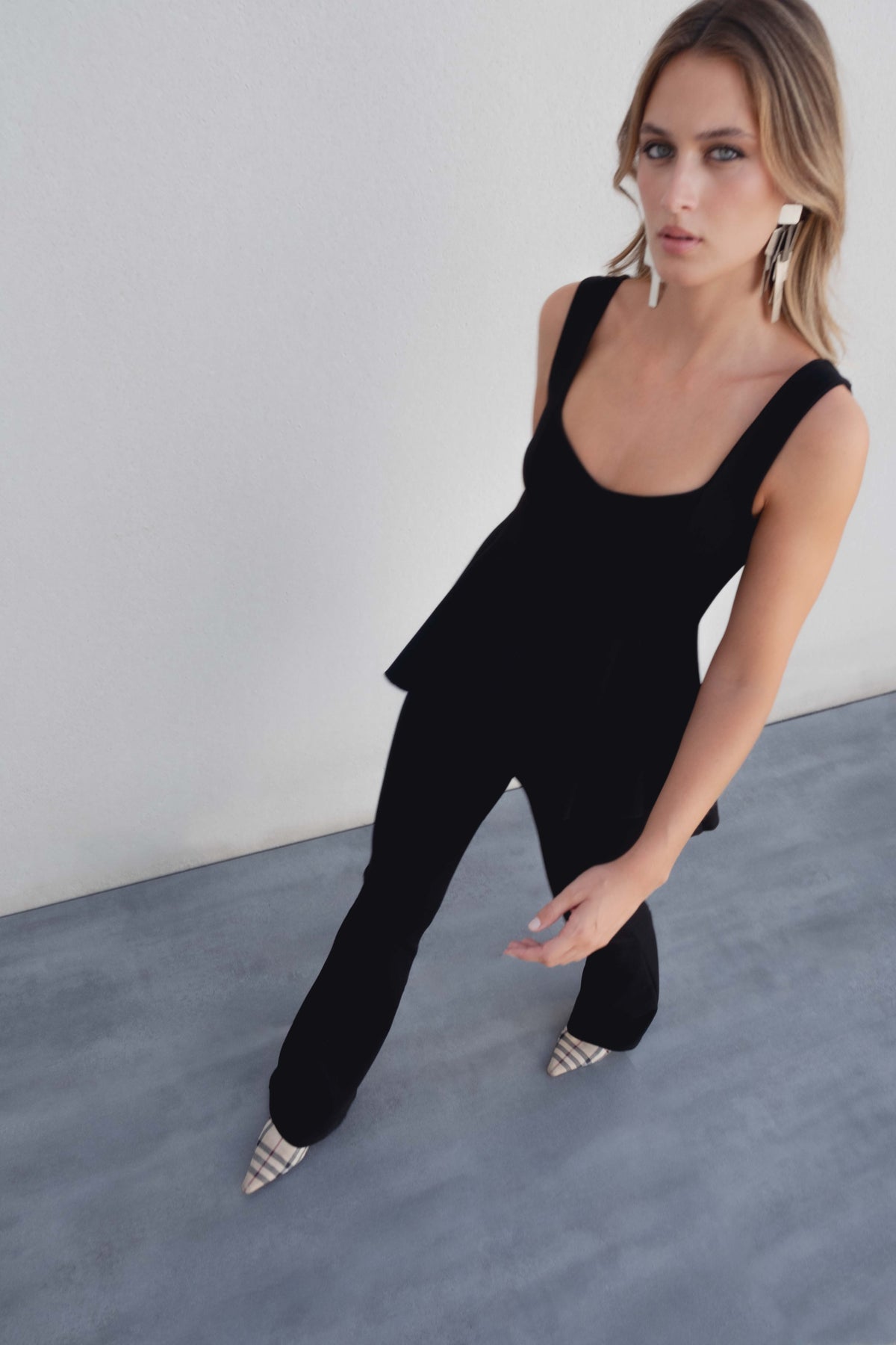 CALÇA FLARE DE MALHA